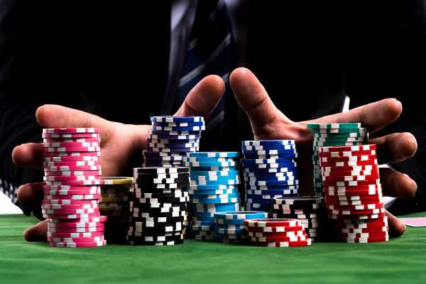 Cách chơi poker giỏi, những kinh nghiệm chơi poker giỏi?