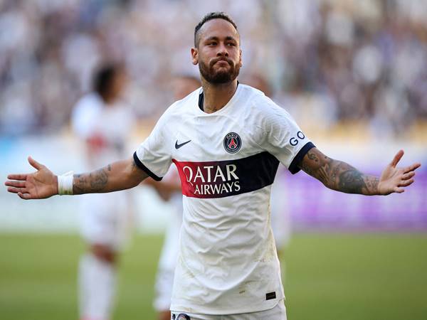 Tin bóng đá trưa 9/8: Xavi phá vỡ im lặng về Neymar