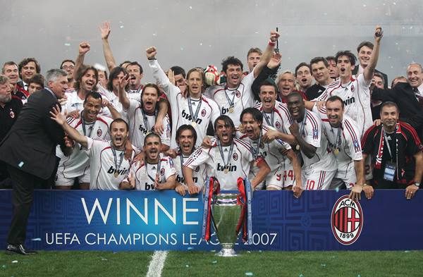 AC Milan vô địch C1 năm 2007