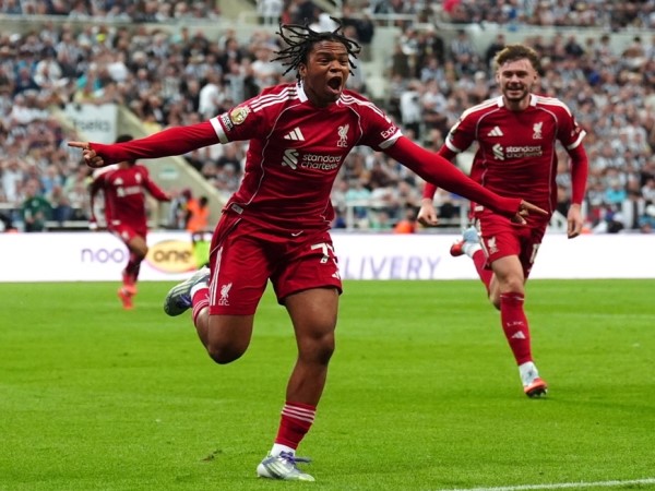 BĐ Anh: Liverpool vượt ải Newcastle trên sân St. James’ Park