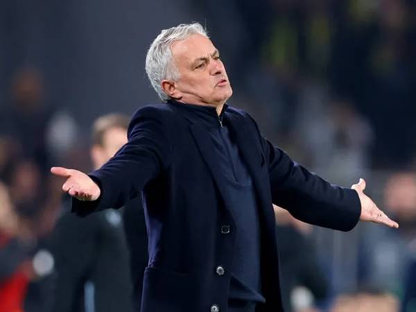 HLV Mourinho bị sa thải bao nhiêu lần trong sự nghiệp?