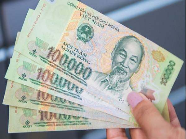 Mộng thấy cho người khác tiền 100 nghìn